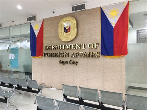 dfa robinsons lipa contact number